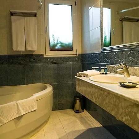 Miono 2* 카스트로우르디알레스