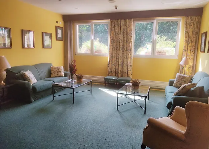 Miono カストロ・ウルディアレス